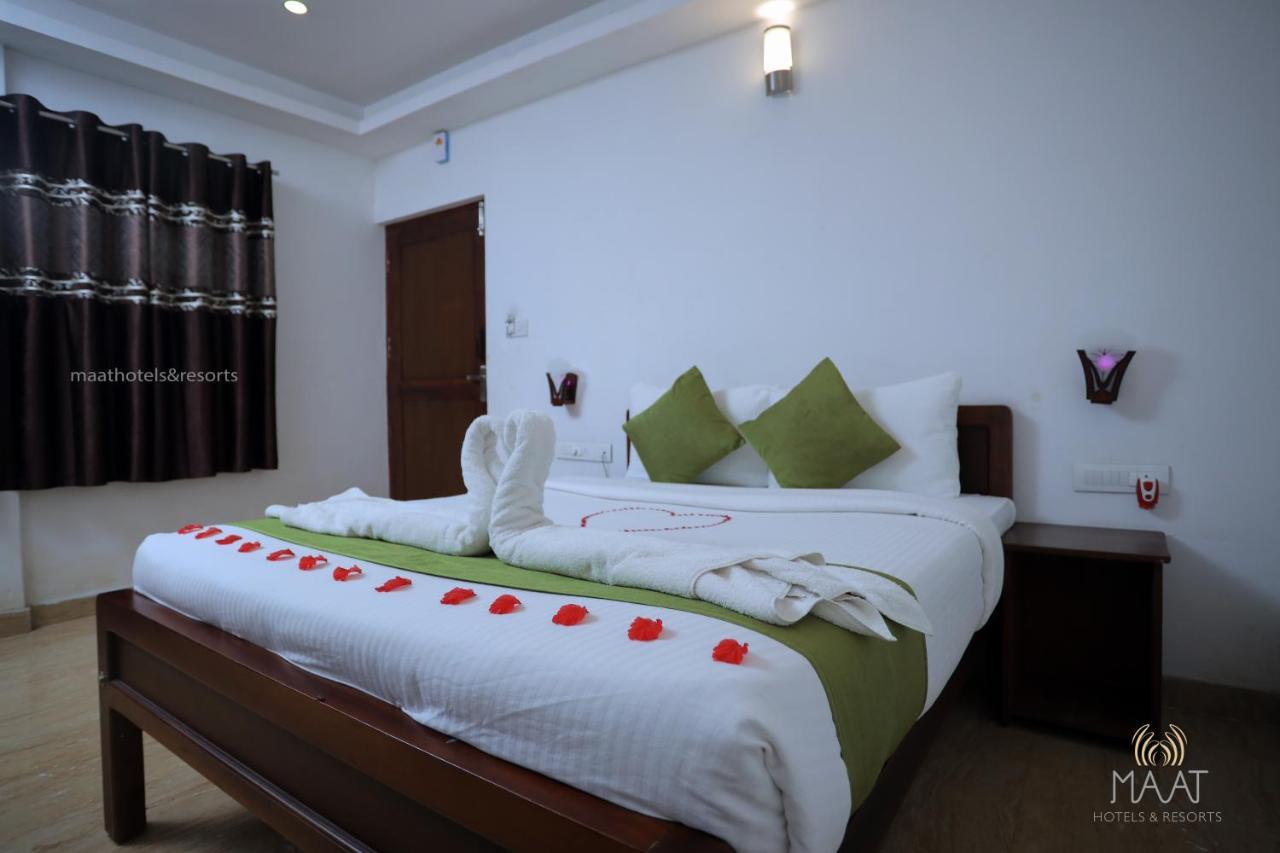 Spice Jungle Resort Munnar Exterior foto